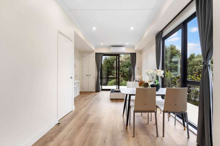 44E Westgate Drive_4