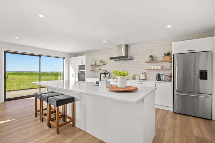 4 Skeena Way Waikerikeri_7