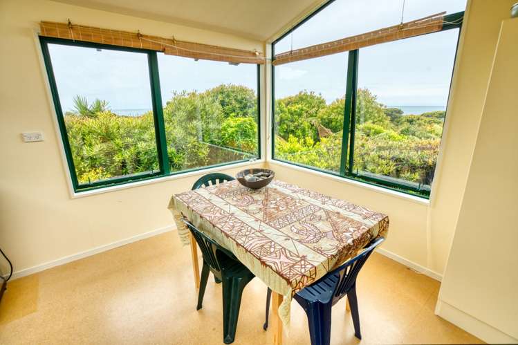 8 Ross Place Te Miko_7