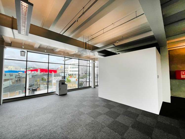 Unit 2/18 Railway Street Newmarket_2