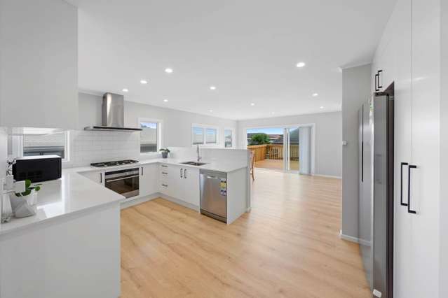 1/5 Waller Avenue Bucklands Beach_2