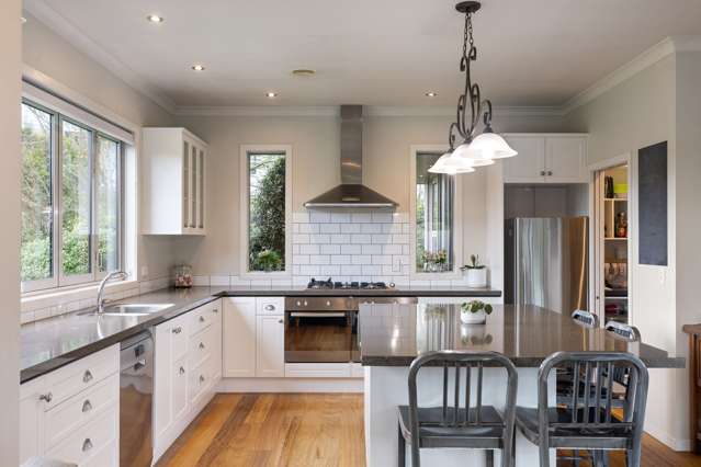 37 La Lena Grove Fitzherbert_1