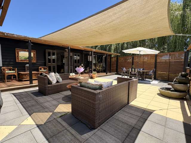 Wags Pet Hotel & Doggy Daycare