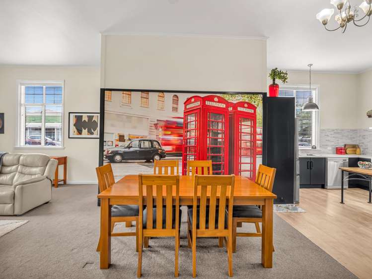 2 High Street Hawarden_13