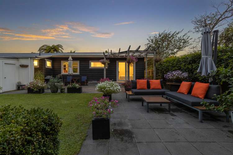 6 Leybourne Avenue Waikanae_16