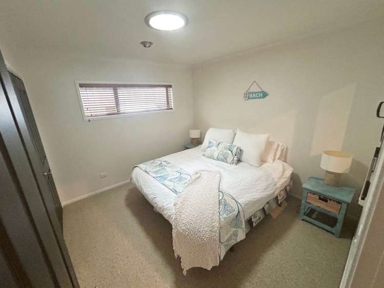 65 Roberts Road Matakatia Bay_10