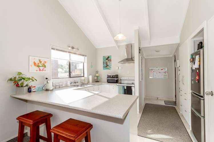 4/35 Georges Drive Napier South_7