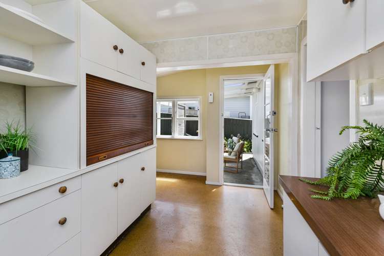 29 Palm Avenue Lyall Bay_19