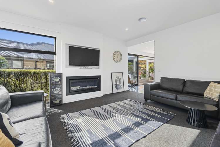 13 Fernbrook Drive Hurworth_11