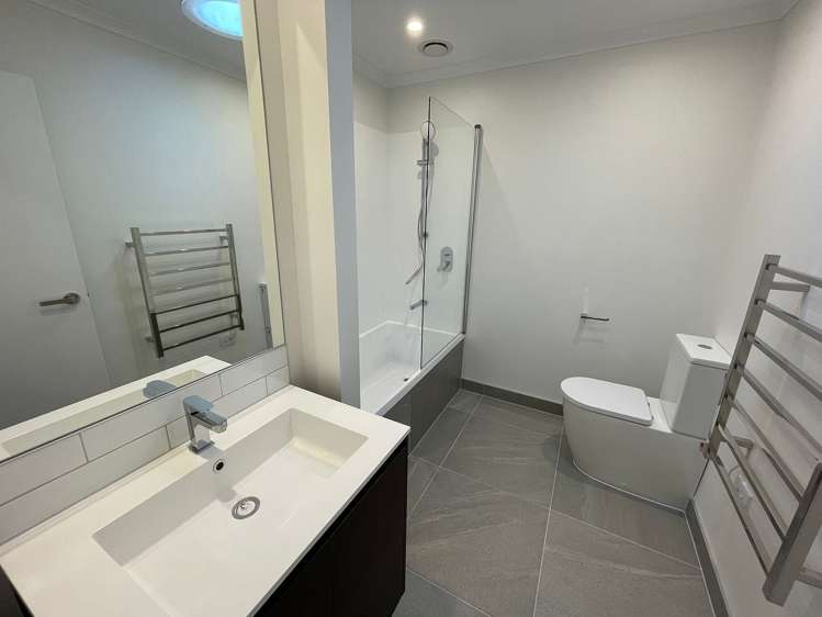 68 Nugget Avenue Hobsonville_16