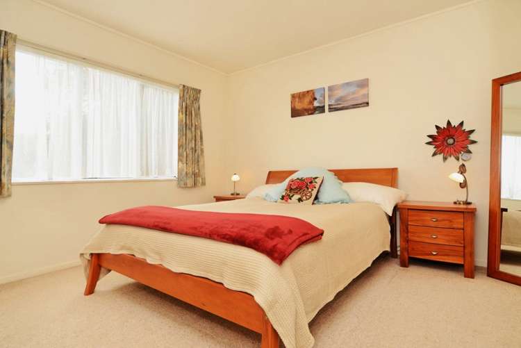 1/57 Woodglen Road Glen Eden_6