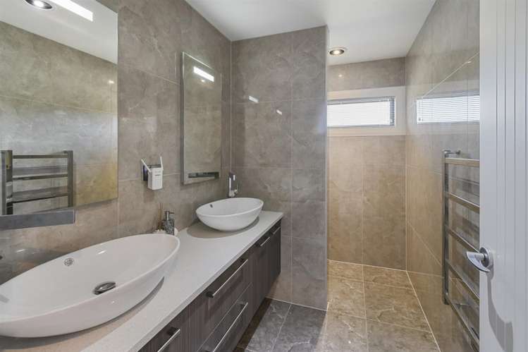 21 Imperial Place Flat Bush_17