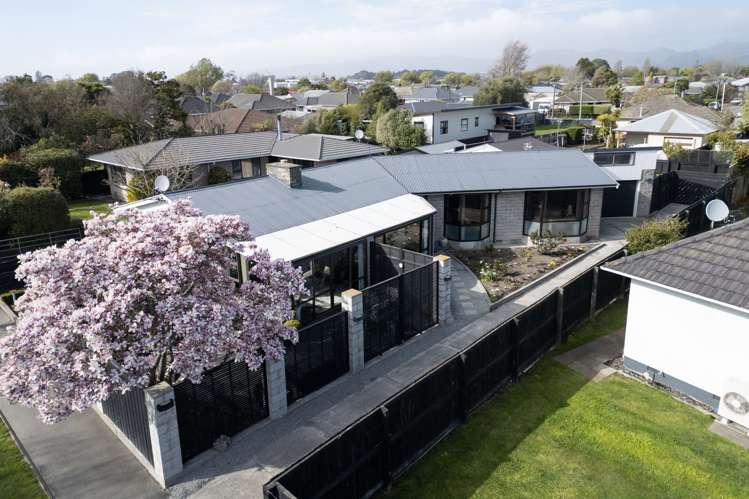 44 Breezes Road Avondale_1