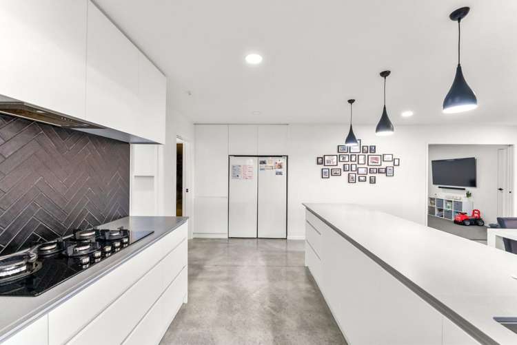 1 Ekuarangi Place Kaitake_9