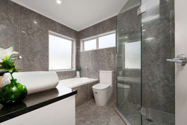 6 Rogers Avenue Eastern Beach_15