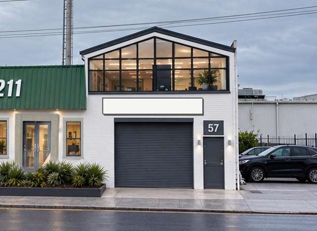 Standout Warehouse, Office & Showroom Opportunity
