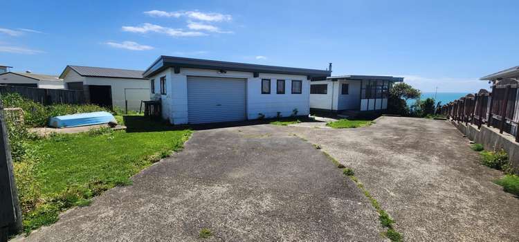 21 Otutehapari Road Waihau Bay_15