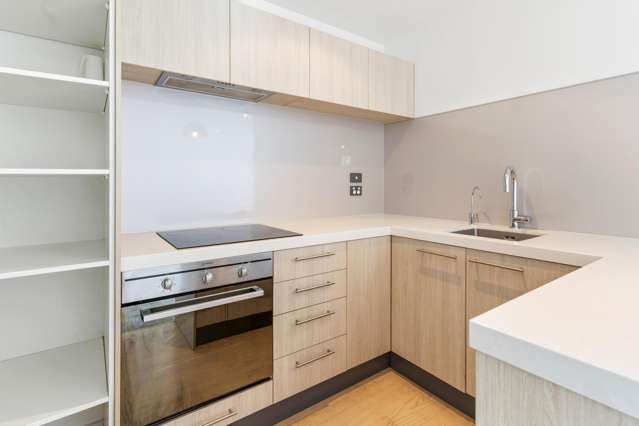 708/5 Howe Street Freemans Bay_4