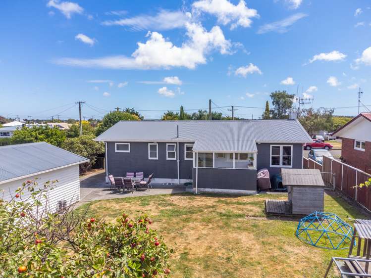 7 Margaret Street Levin_18