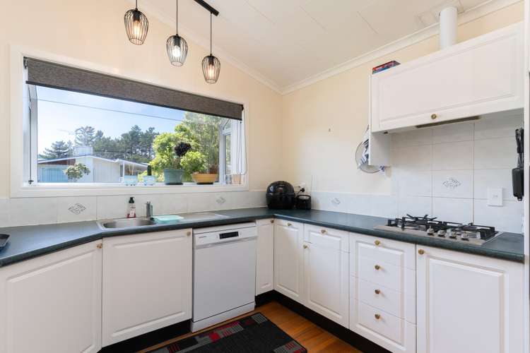 4 Chudleigh Grove Churton Park_5