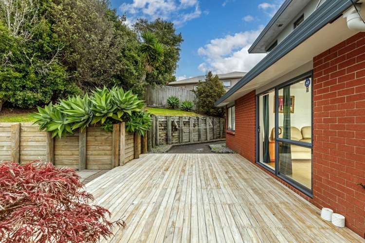 60 Fernhill Way Oteha_17