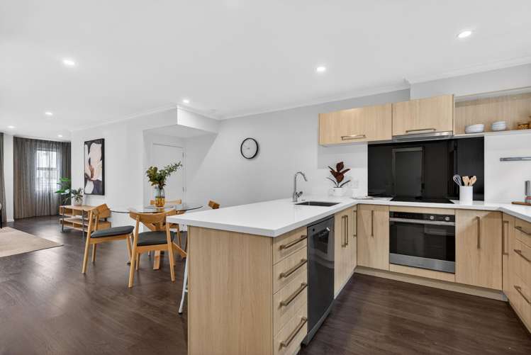 25 Latimer Way Petone_5