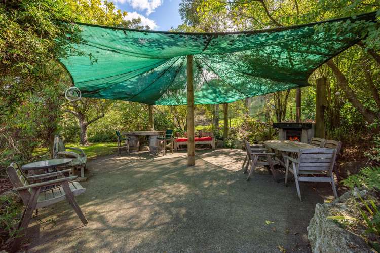 564 Seafield Road Puketapu_21