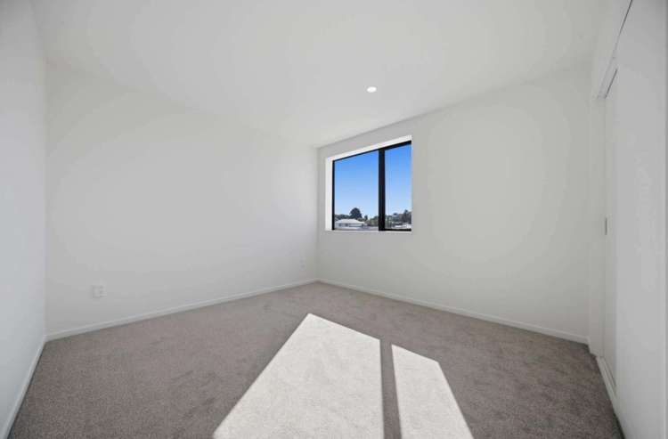 6 Stableford Crescent Opaheke_14