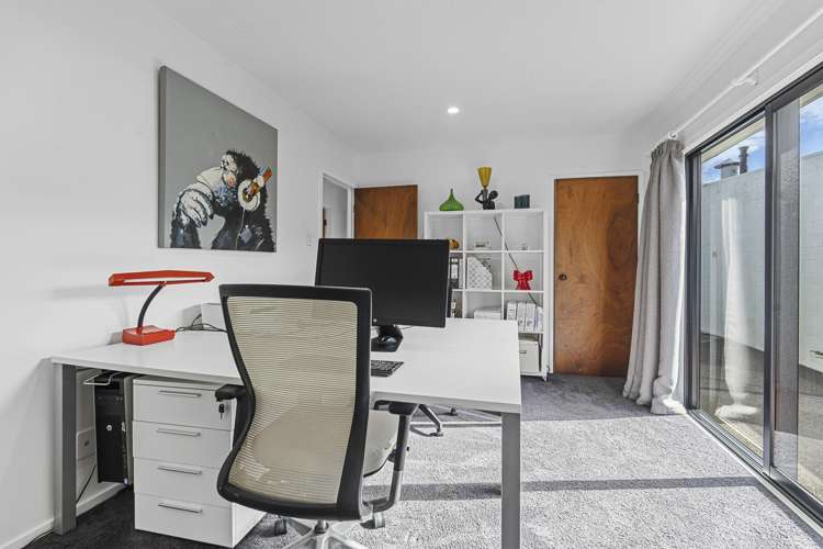45 Tukapa Street Westown_19