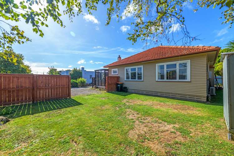 327 Botanical Road West End_17