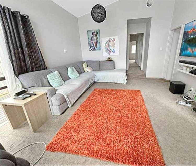 70 Kauri Street 11139_1