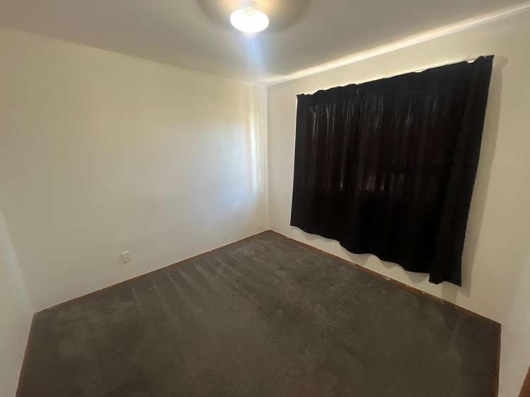 11 Springside Place New Lynn_7