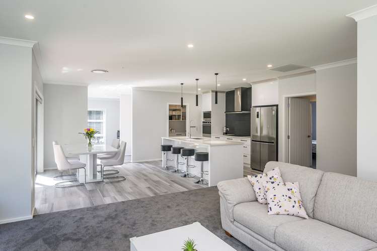 2 Stoneleigh Grove Paraparaumu_8