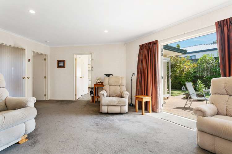 8 Balmoral Drive Hilltop_11