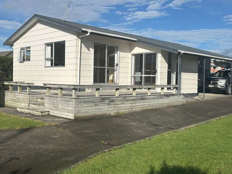 15 Nukumea Common Orewa_2