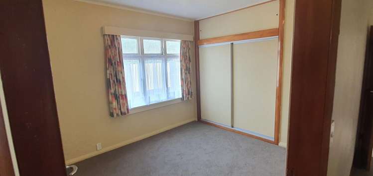 28 Trinity Avenue Epuni_10