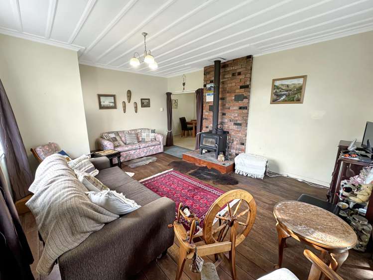 2096 Rangiwahia Road Rangiwahia_12