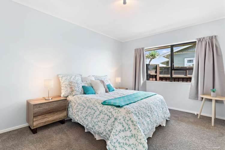 3/10 Corrella Road Belmont_11