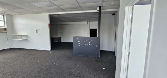 1/2E Kerwyn Avenue East Tamaki_2