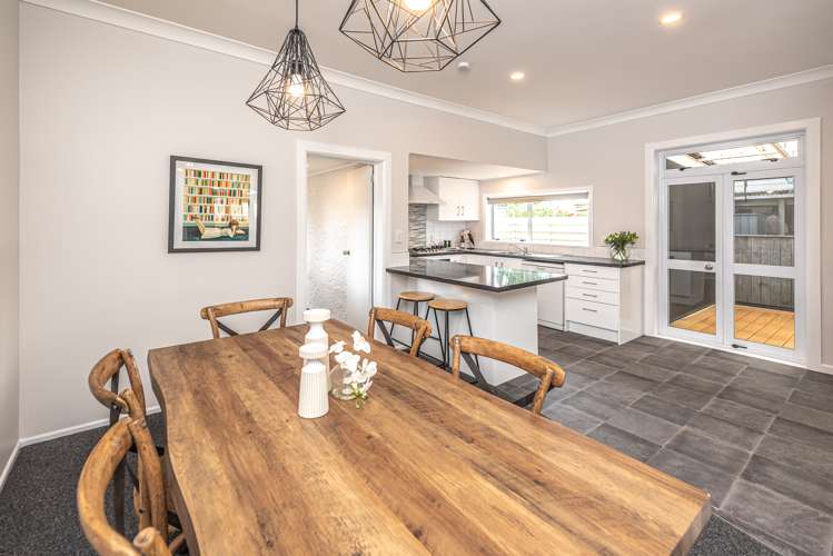 63 Surrey Road Springvale_2