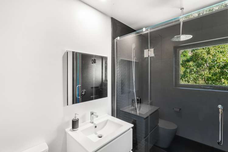 71 Augusta Street Redcliffs_19