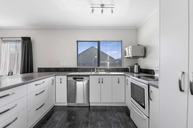 9a Holland Street Glenholme_2