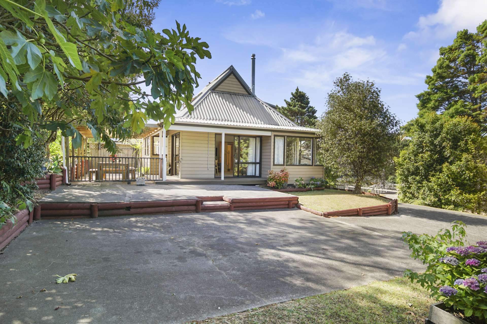 214a Moore Street Howick_0