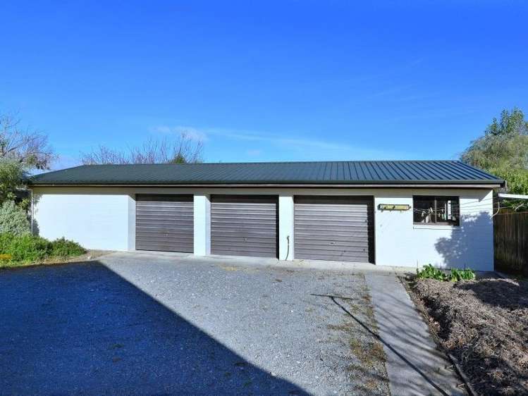 4 Snowdon Place Darfield_18
