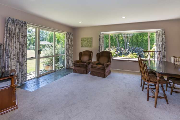 27 Guys Road Yaldhurst_8