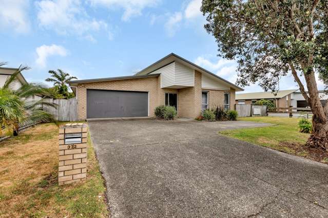 372 One Tree Point Road One Tree Point_1