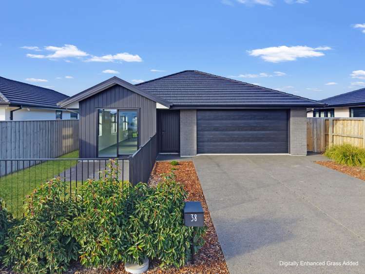 38 Crossley Avenue_0