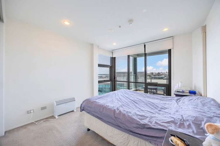 1210/30 Beach Road City Centre_7