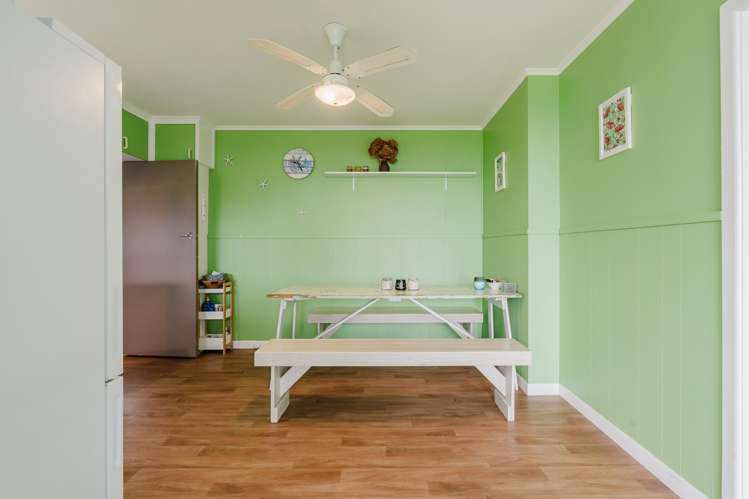 253 Pouewe Street Kawhia_7