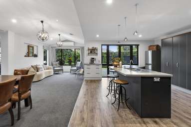 5 Aratia Way_3